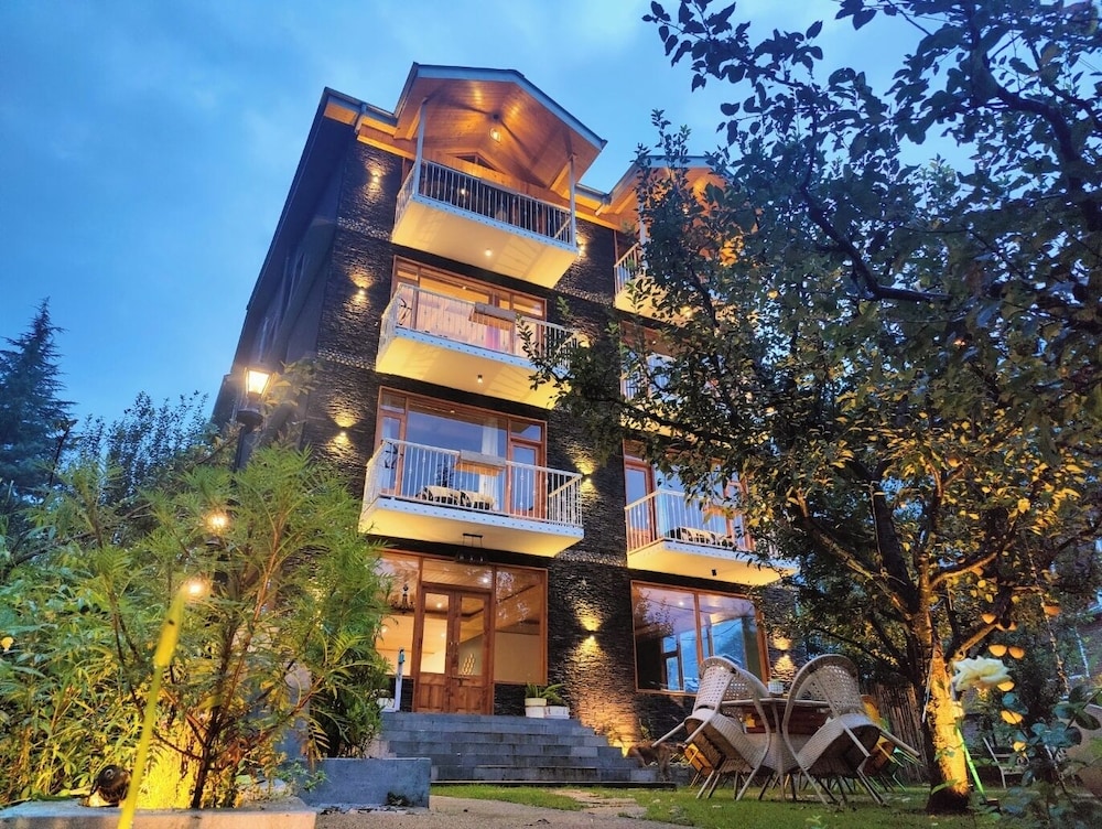 NinYanWays Boutique Stay