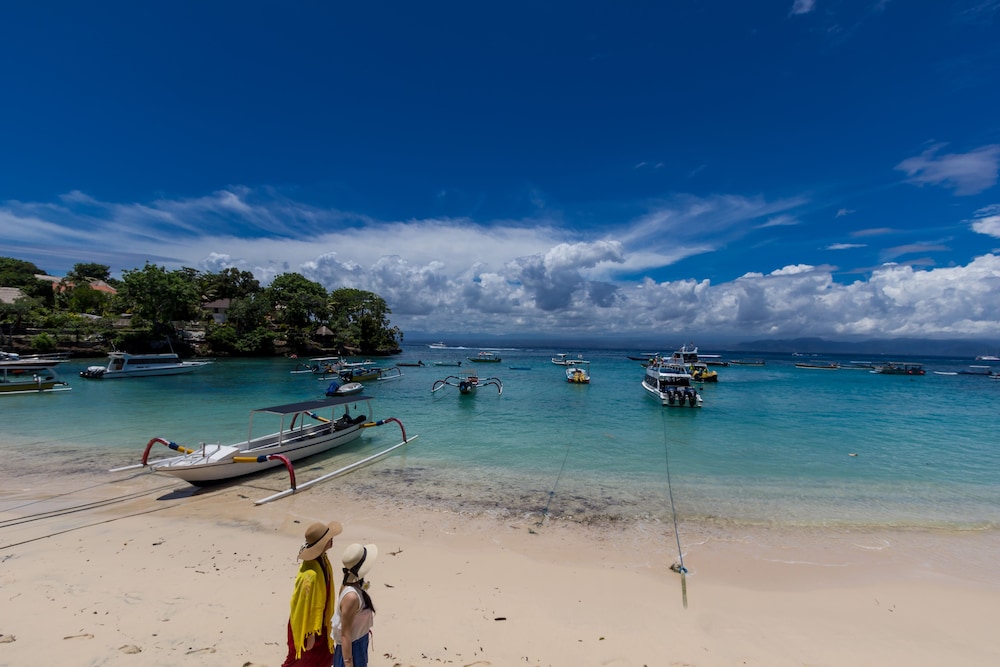 Lembongan Hostel