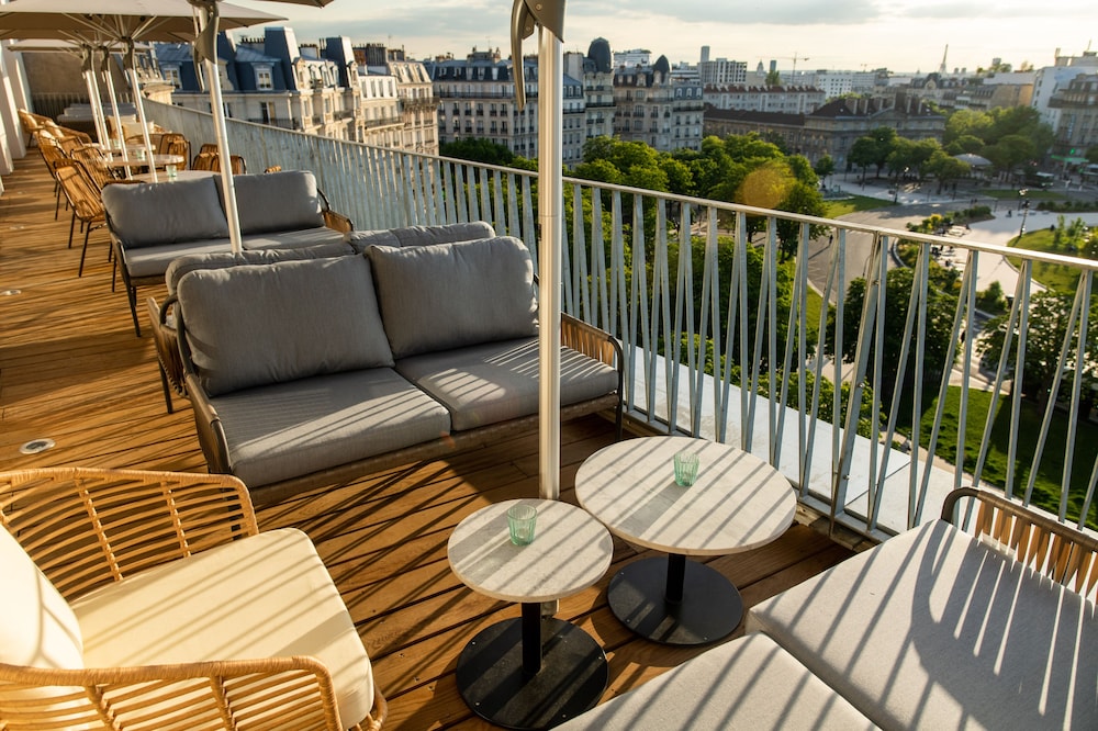 The People - Paris Nation - Hostel