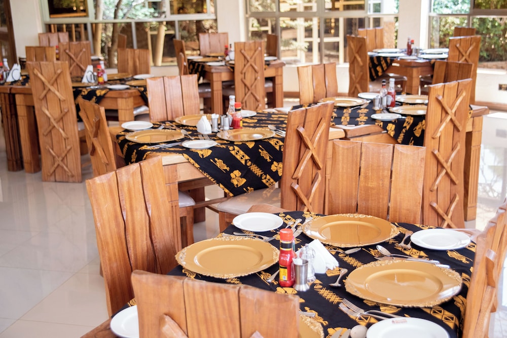 Kambi Mstuni Resort