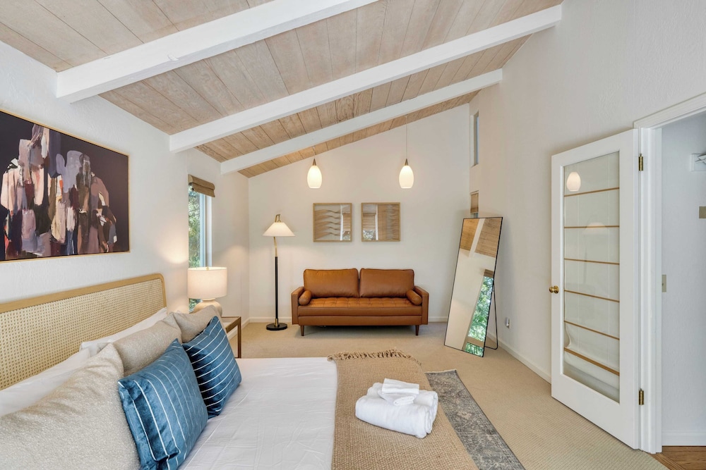 Sonoma Skyhouse by Avantstay Pool, Sauna, Hot Tub & Stunning Valley Views