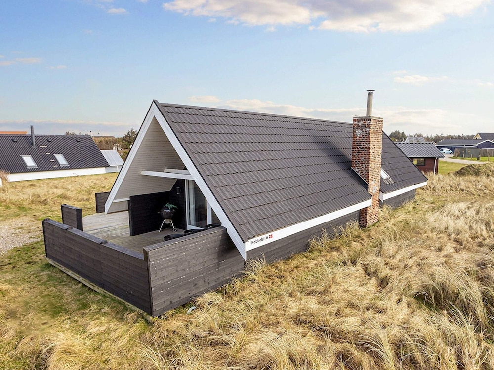 6 Person Holiday Home in Thisted-by Traum