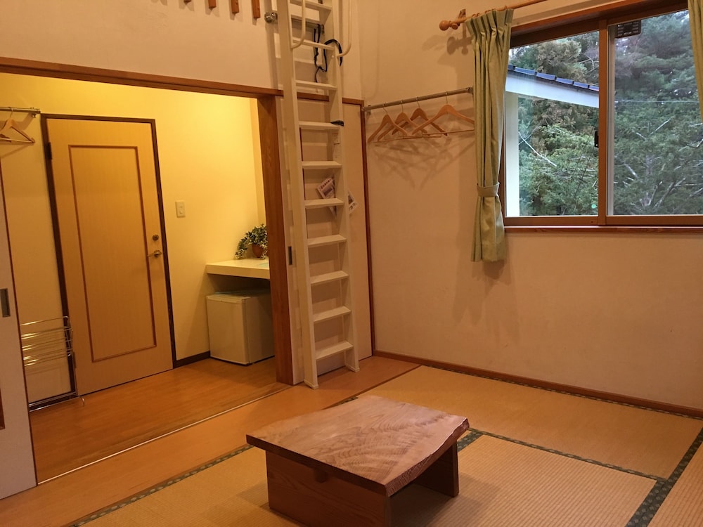 PENSION Zozan view 5