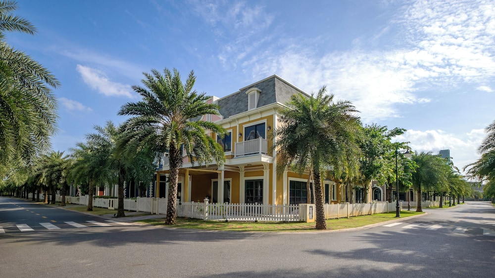 Wonderland Royal Mansion Ho Tram