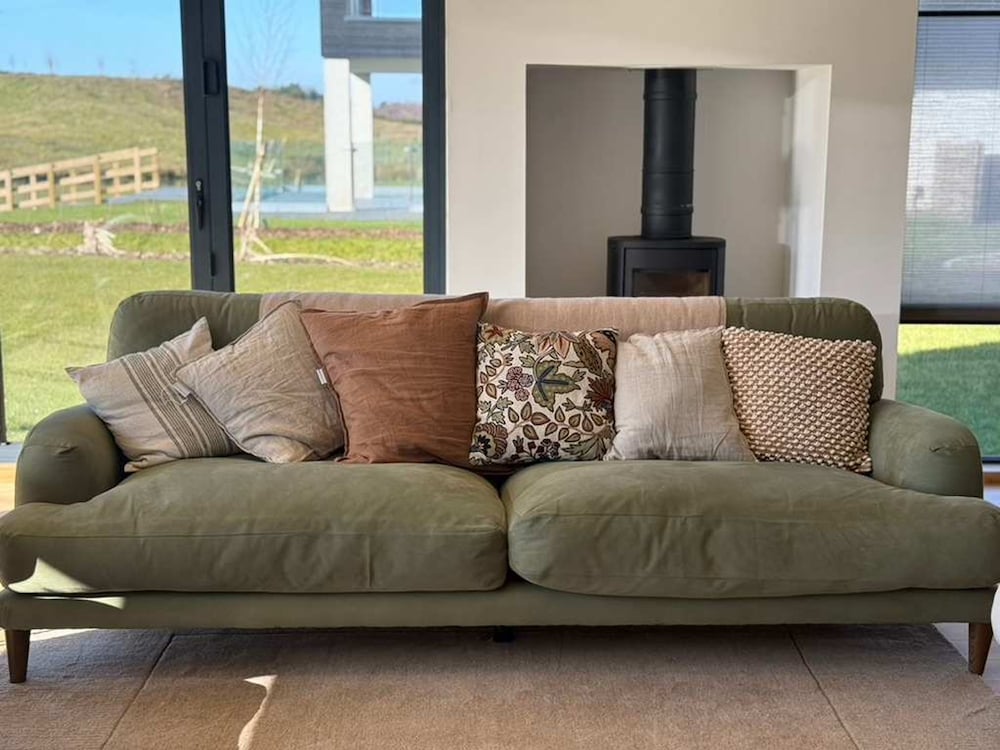Luxury Lakeside Retreat With Hot Tub Games Room Watersports Sleeps 14