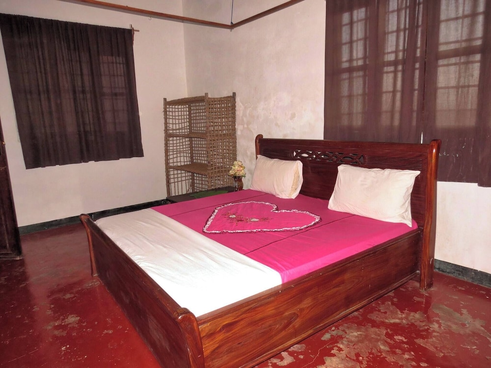 Room in Guest Room - Cozy Room in a Shared House Jambiani, Tanzania - Perfect for a Relaxing Vacation view 2