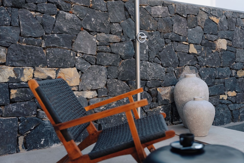 Erthā Suites with private pools
