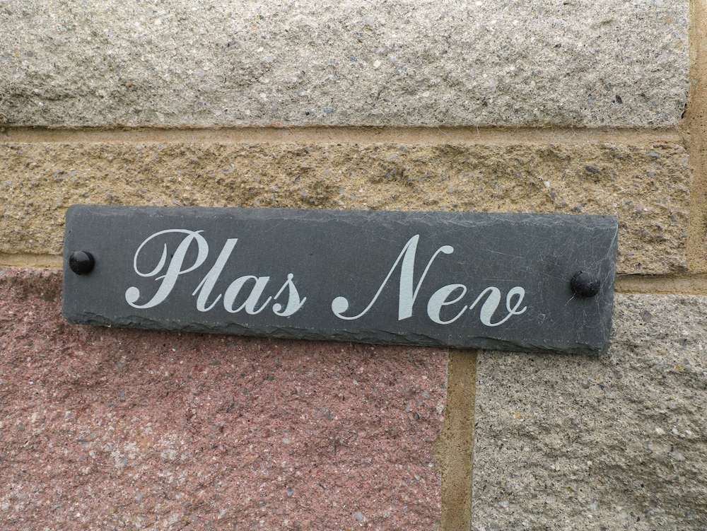 Plas Nev