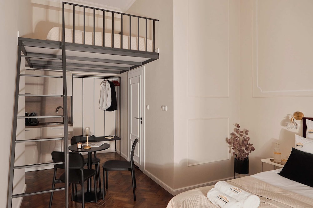 OLD TOWN Charm & Chic by Downtown Apartments