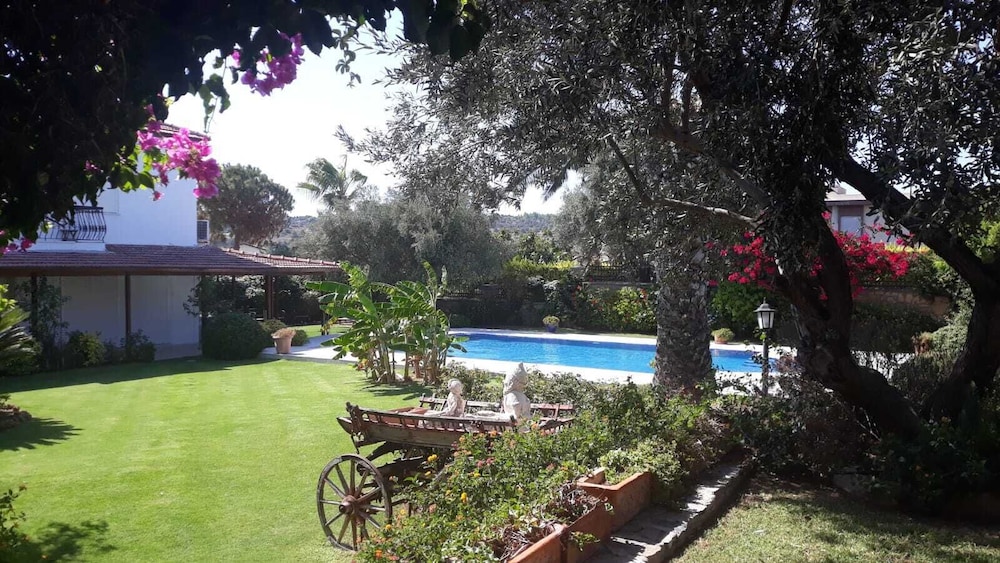 Çeşme Dalyan