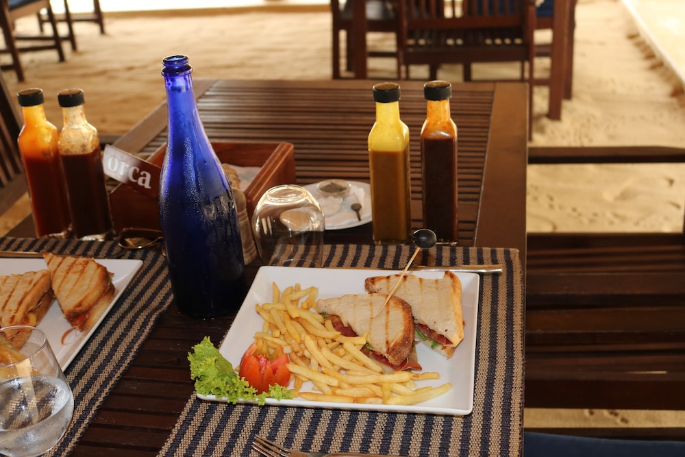 Dolphin Beach Kalpitiya