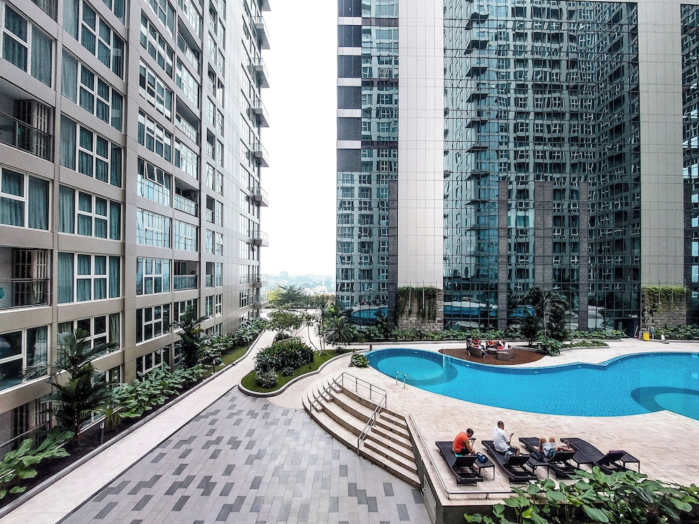 Cozy Loft 2Br At Grand Jati Junction Apartment