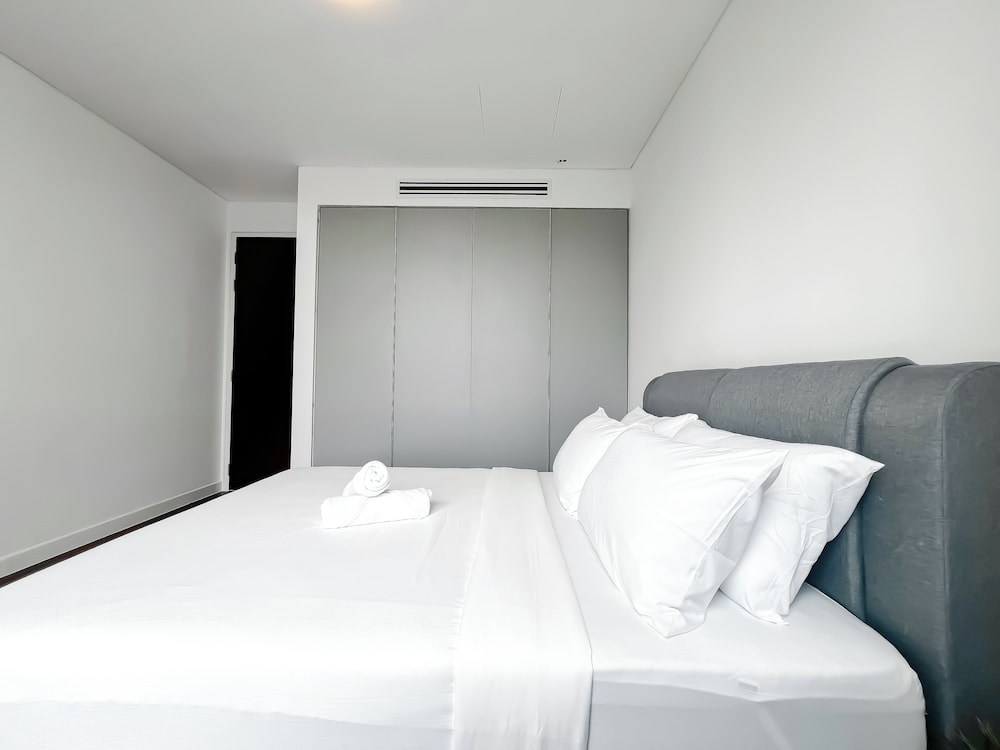 D'Rapport Residences By Manhattan Group