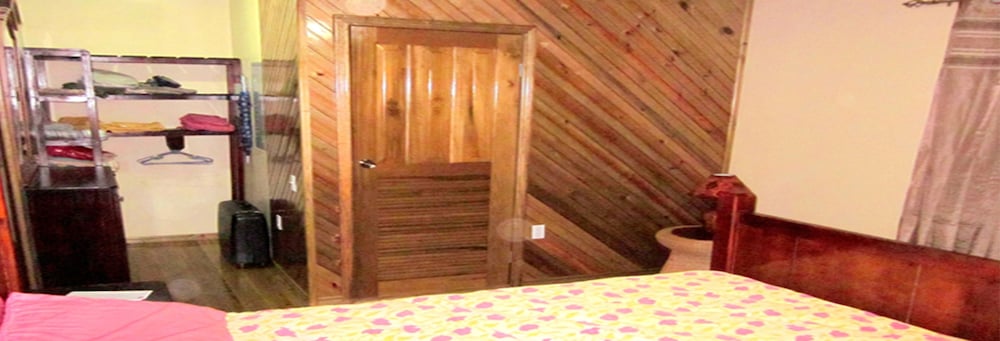 La Mayur cottage view 2
