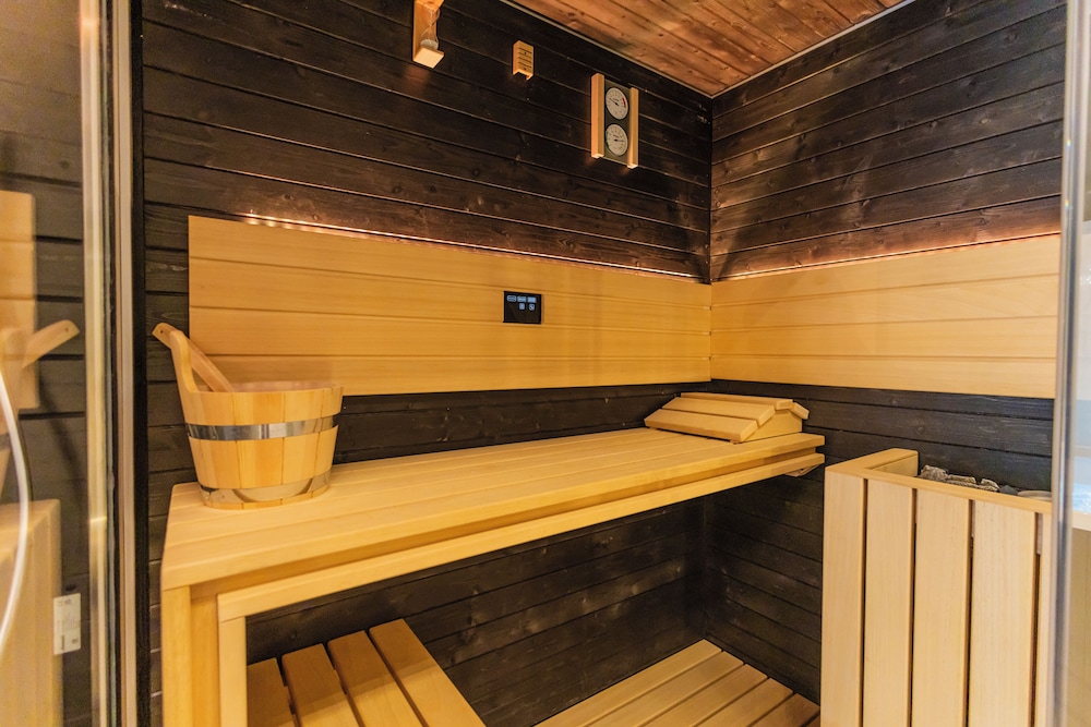 VBM SUITE & SPA APARTMENTS