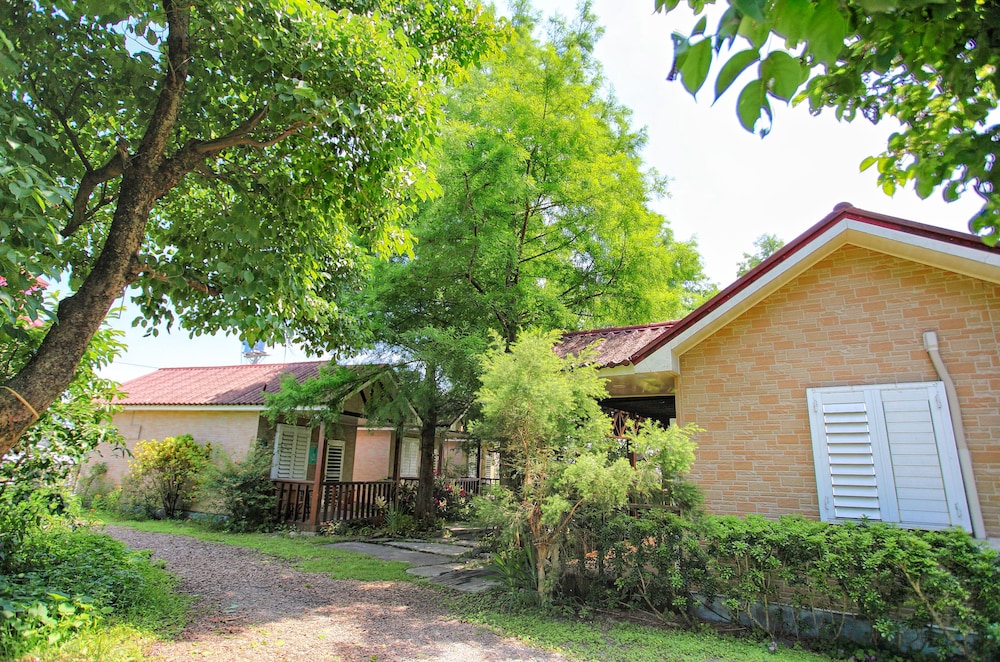 Fairy Story Ecological Farm B&B