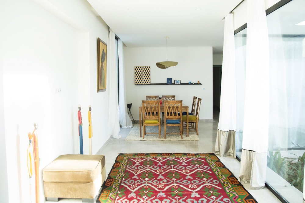Les Verrières De Gammarth: Villa moderne +Piscine view 4