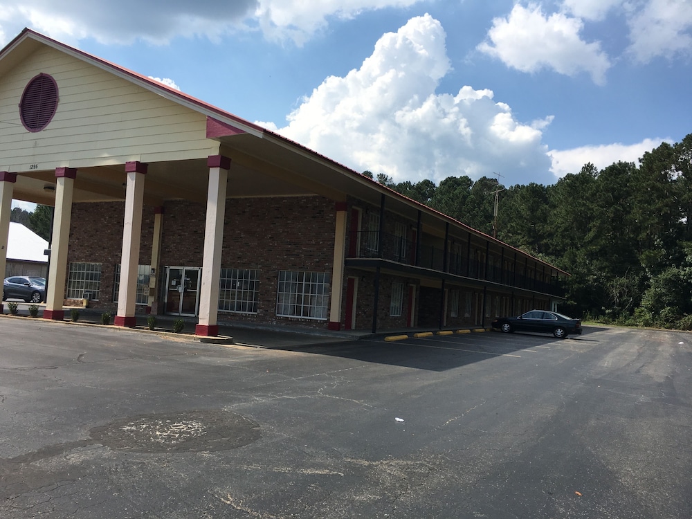 Jeffersonian Motor Inn by Townhouse, Prentiss MS