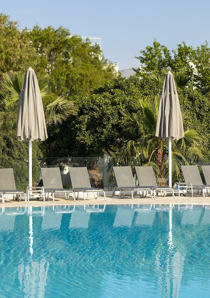 Charm Beach Hotel - All Inclusive