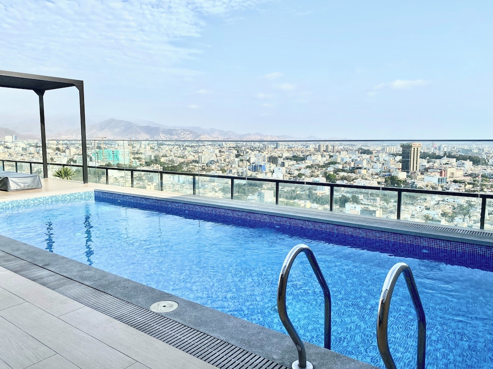 Apartment with San Isidro View (2802)