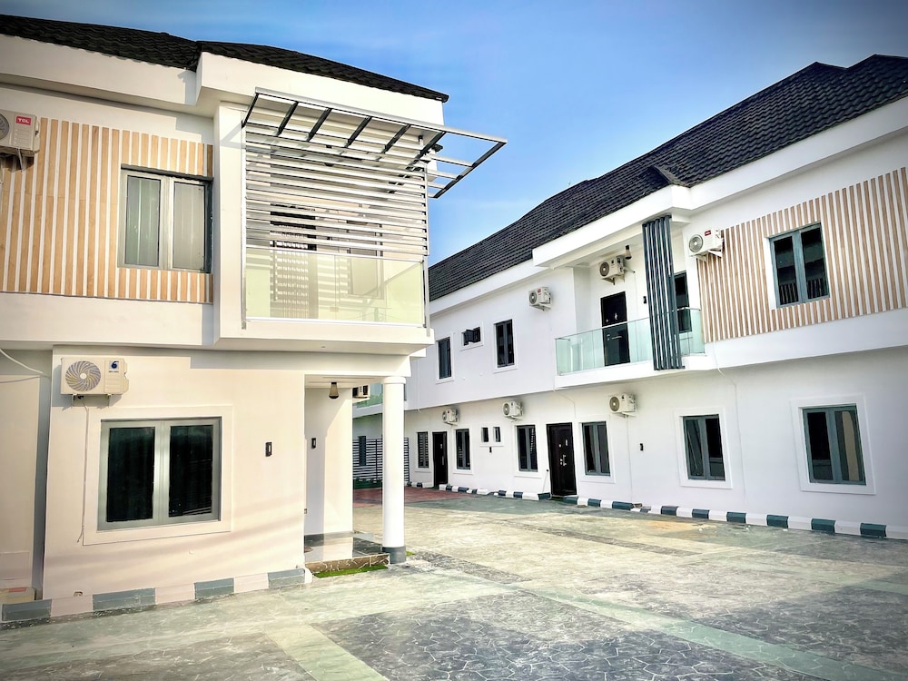 GoodHouse XT