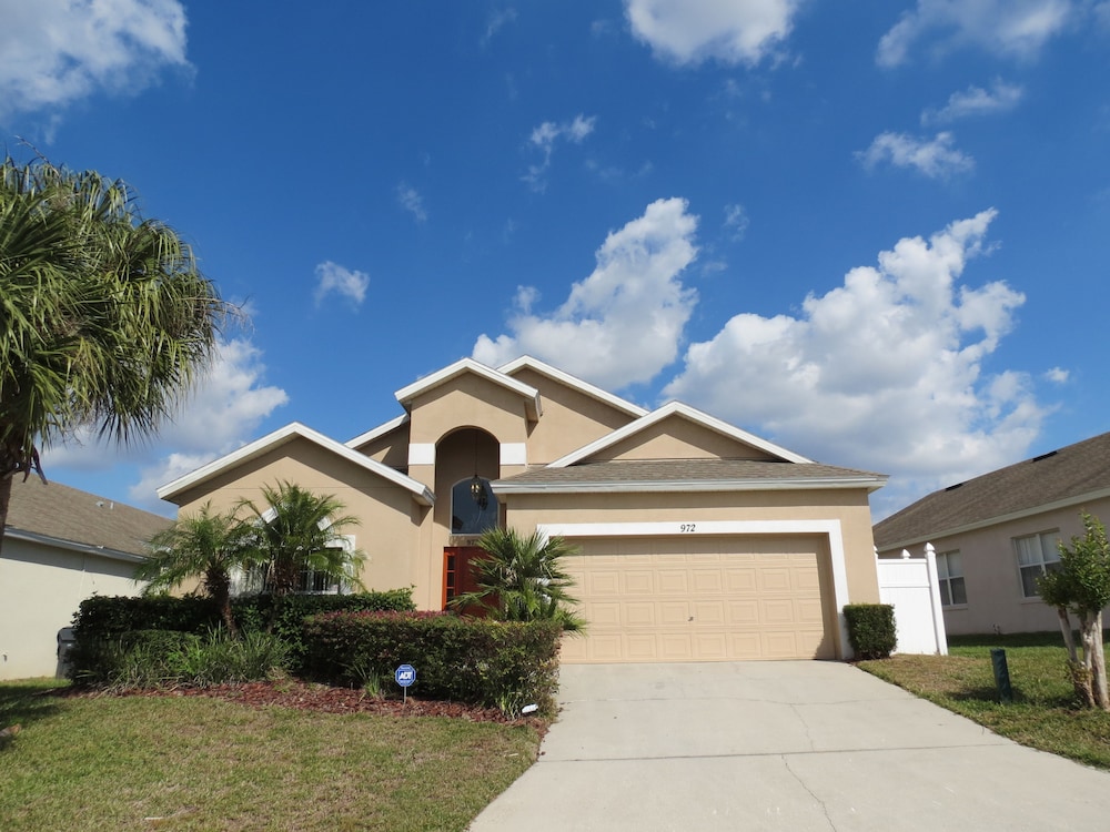 Hotel Pool Homes Davenport Area by SVV - Image 1