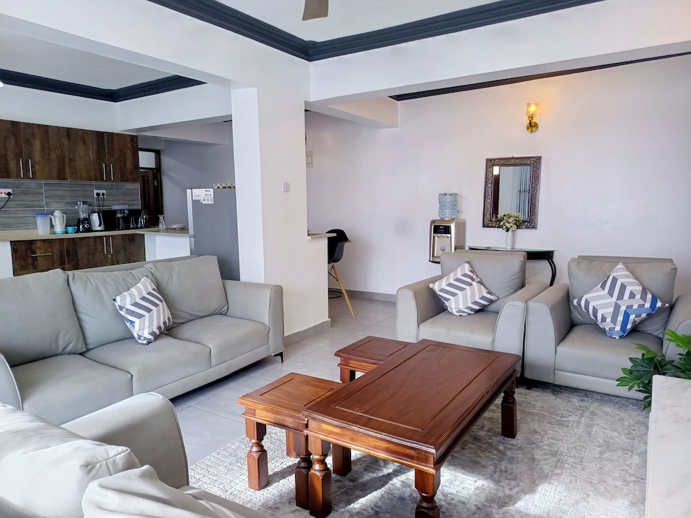 Good Pazuri Homes