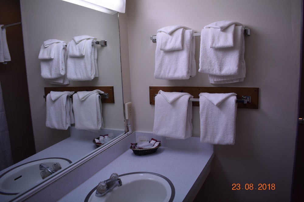 White Chief Mountain Lodge