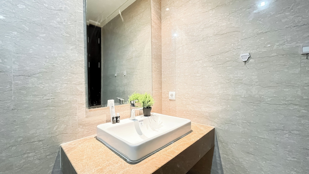 Comfort Living 2Br At Menteng Park Apartment