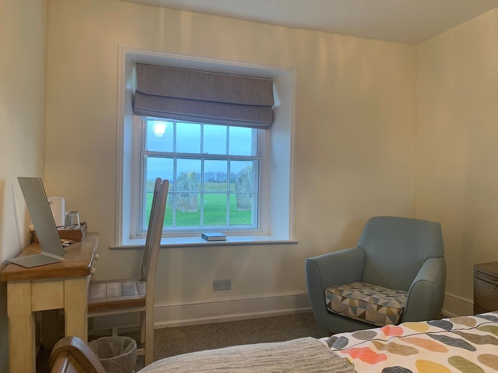 Marlborough Vacations - Silbury House - Property Image 3