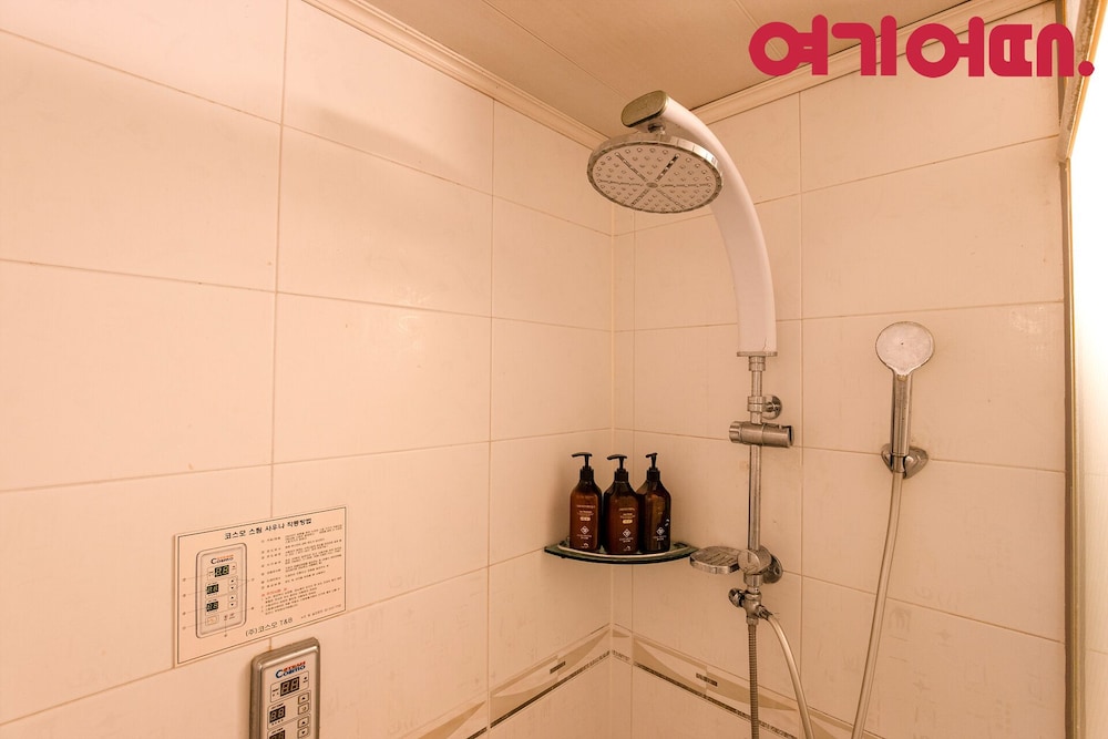 CLIO MOTEL