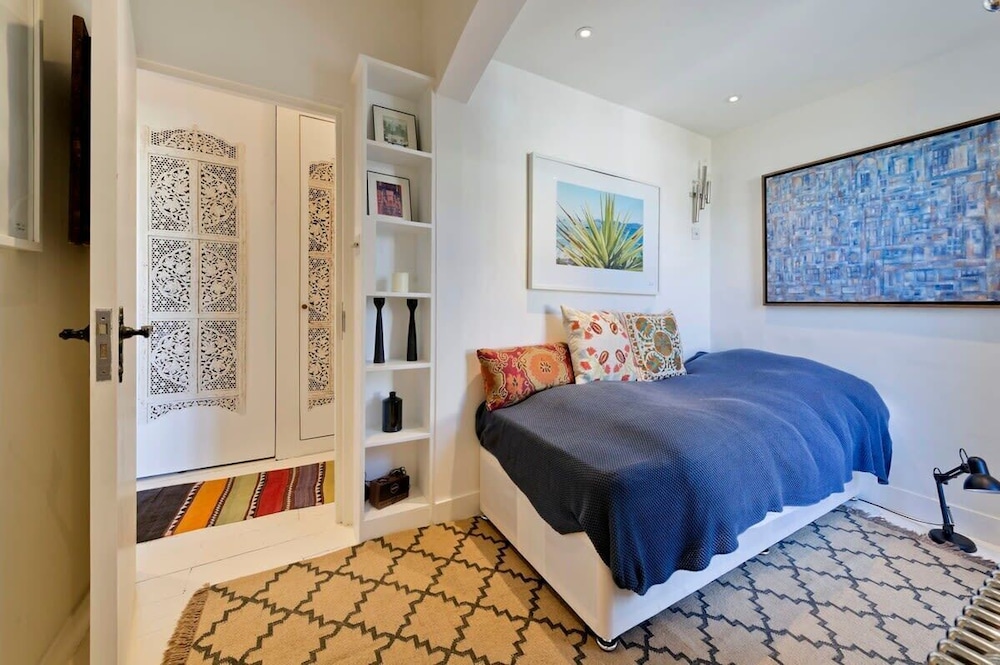 Stylish 5 Bed House in St. John's Wood/maida Vale