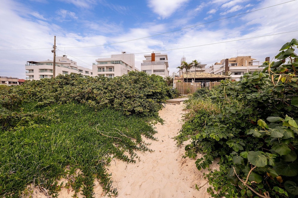 Apart Foot on Sand for Couples in Floripa Ida105