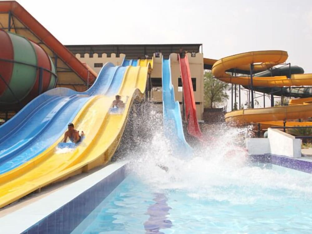 Dream Valley Resort