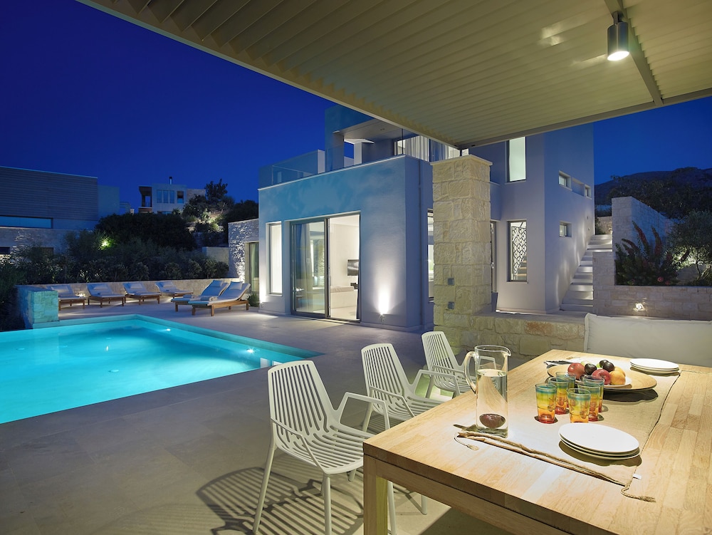 Youphoria Villas