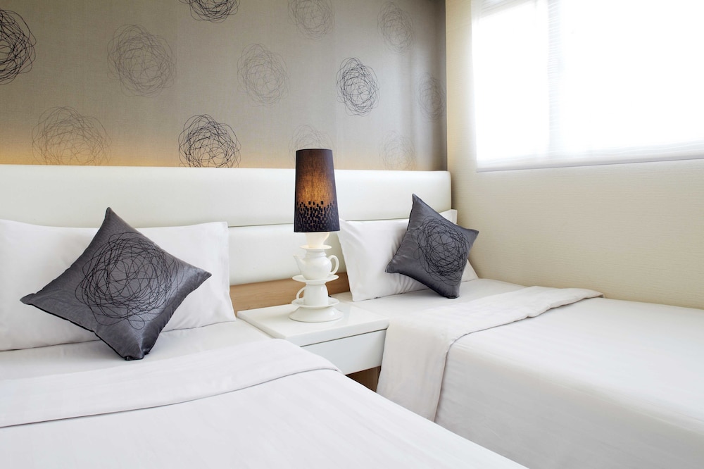 Bridal Tea House Hotel Yau Ma Tei Arthur Street - Image 1