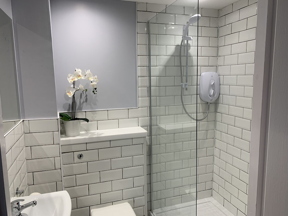 Serviced Apartments East Kilbride