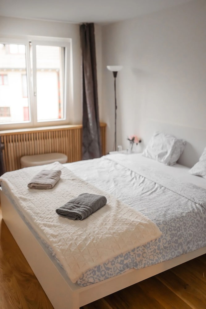 VK - Zürich Airport - Luxury - Homestay