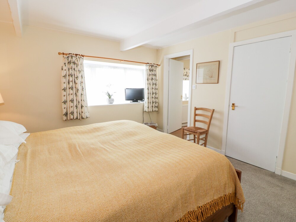 The Mews Flat