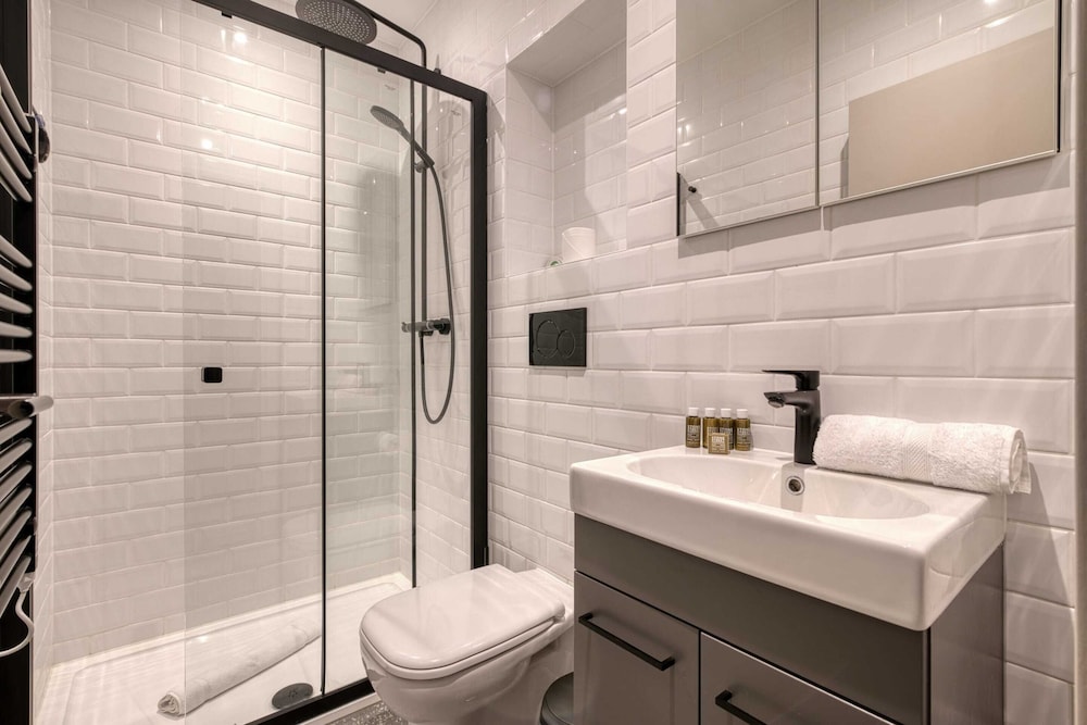 Luxury Designer Apartment