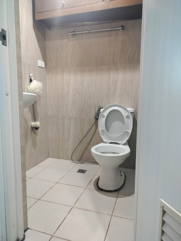 Relax in Style at Our Quezon City Condo Retreat