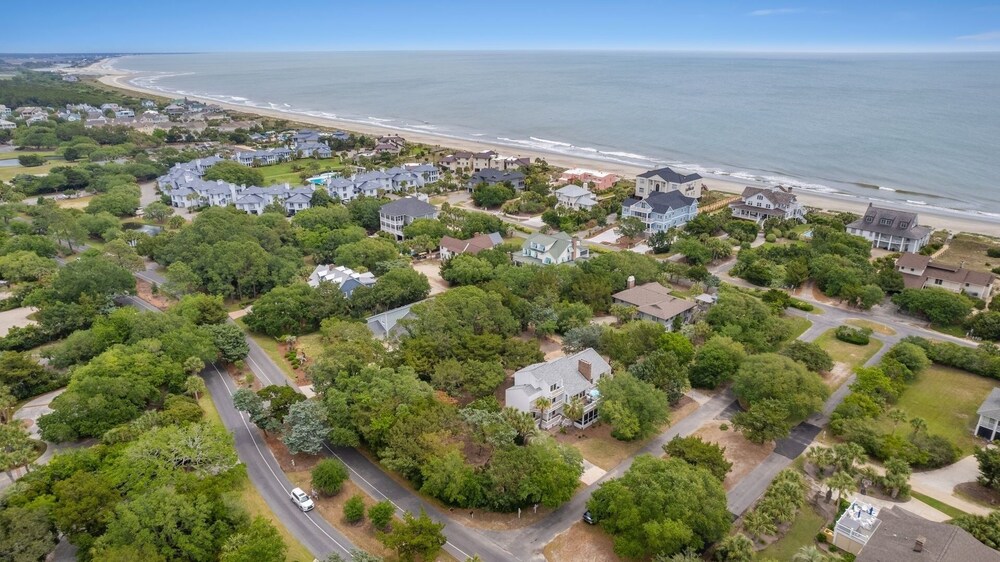 Hellenic Haven 6 Bedroom Home
