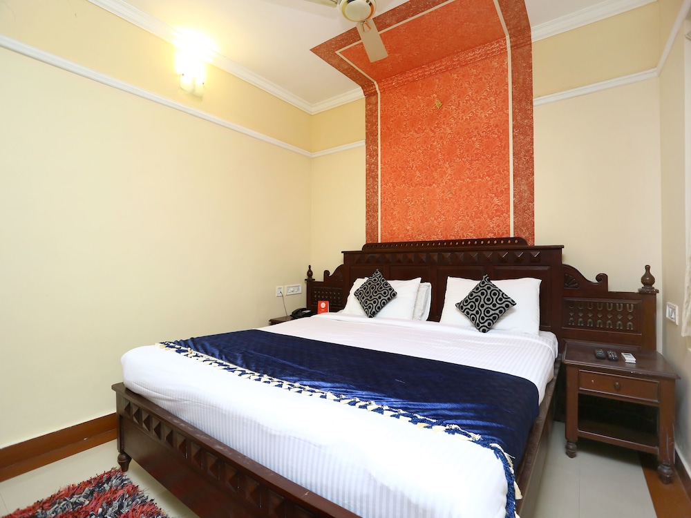 OYO 2240 Krishna Regency
