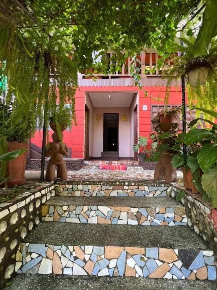 Hostel Pura Vida