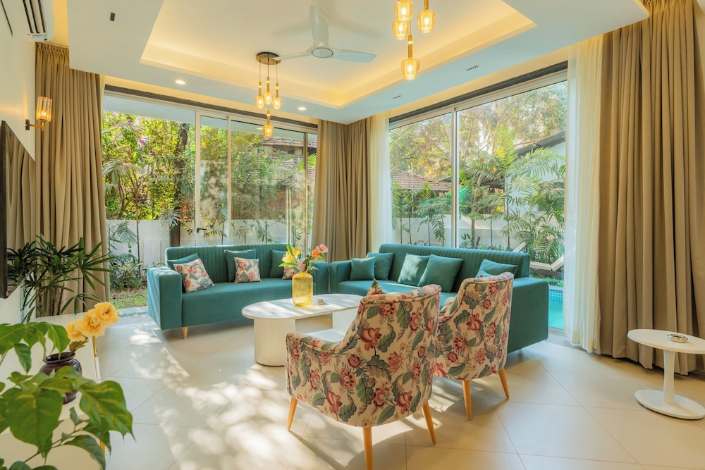 ELIVAAS Laguna Camellia | Luxe 4 BHK Villa Near Popular Beaches with Private Pool