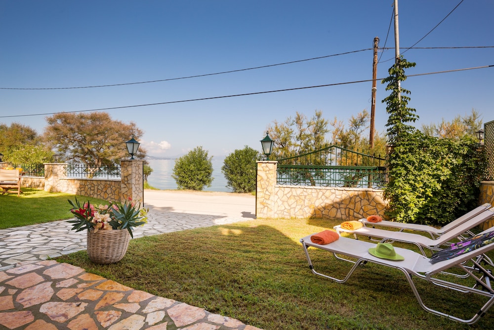 Anna Apartments Boukari