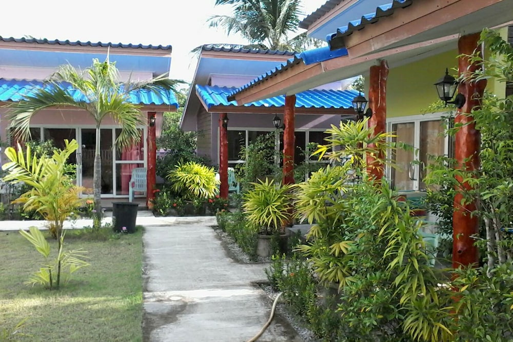Lucky Bungalow