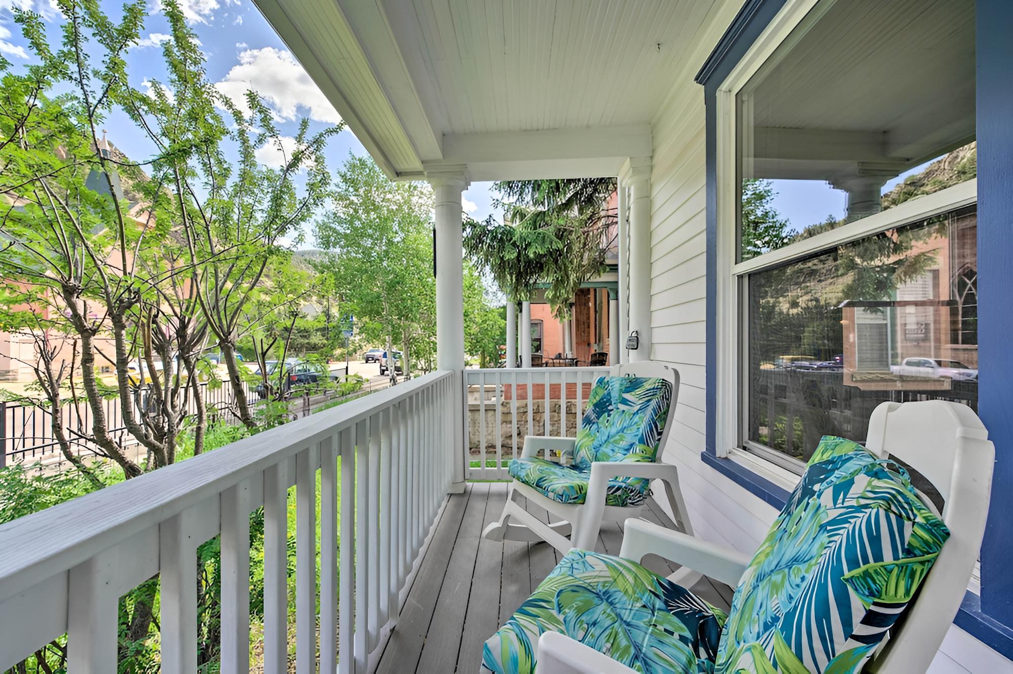 Historic Victorian Home in Downtown Idaho Springs! view 4