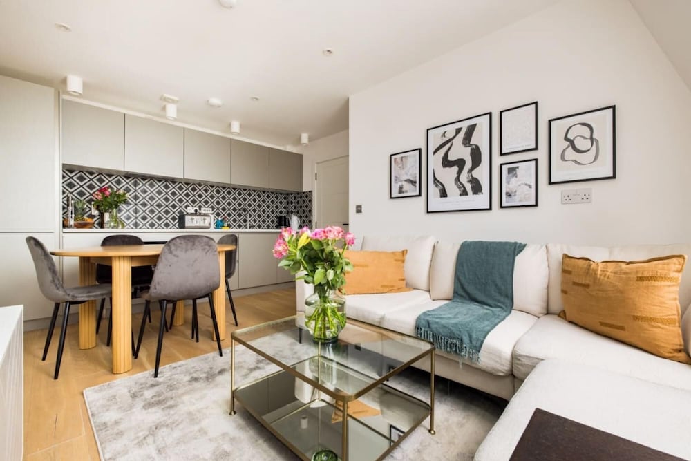 The Brighton Nook - Captivating 2bdr With Parking view 5