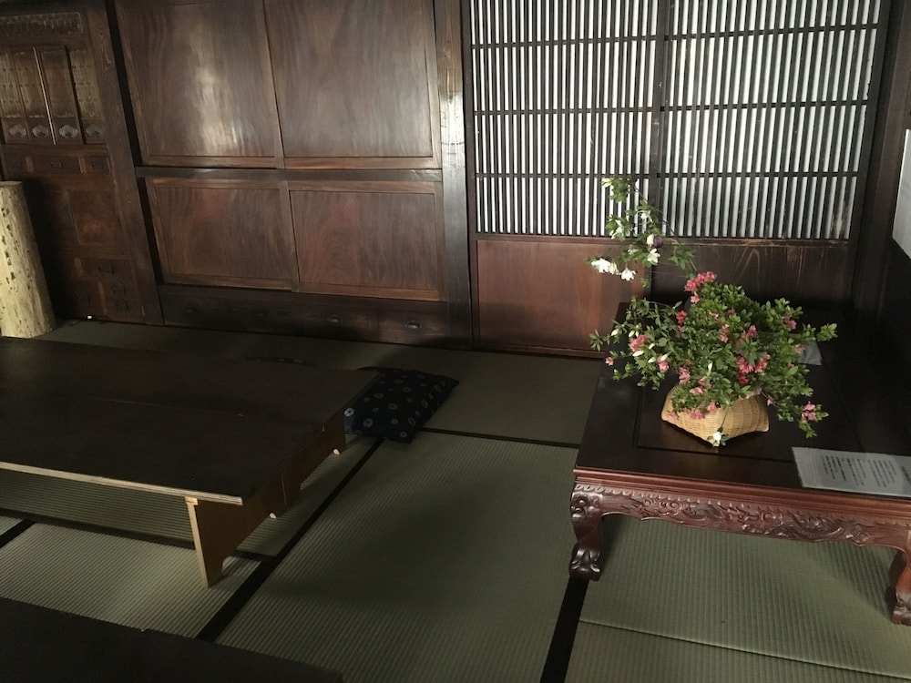 Kayabuki-House `OKITEI´